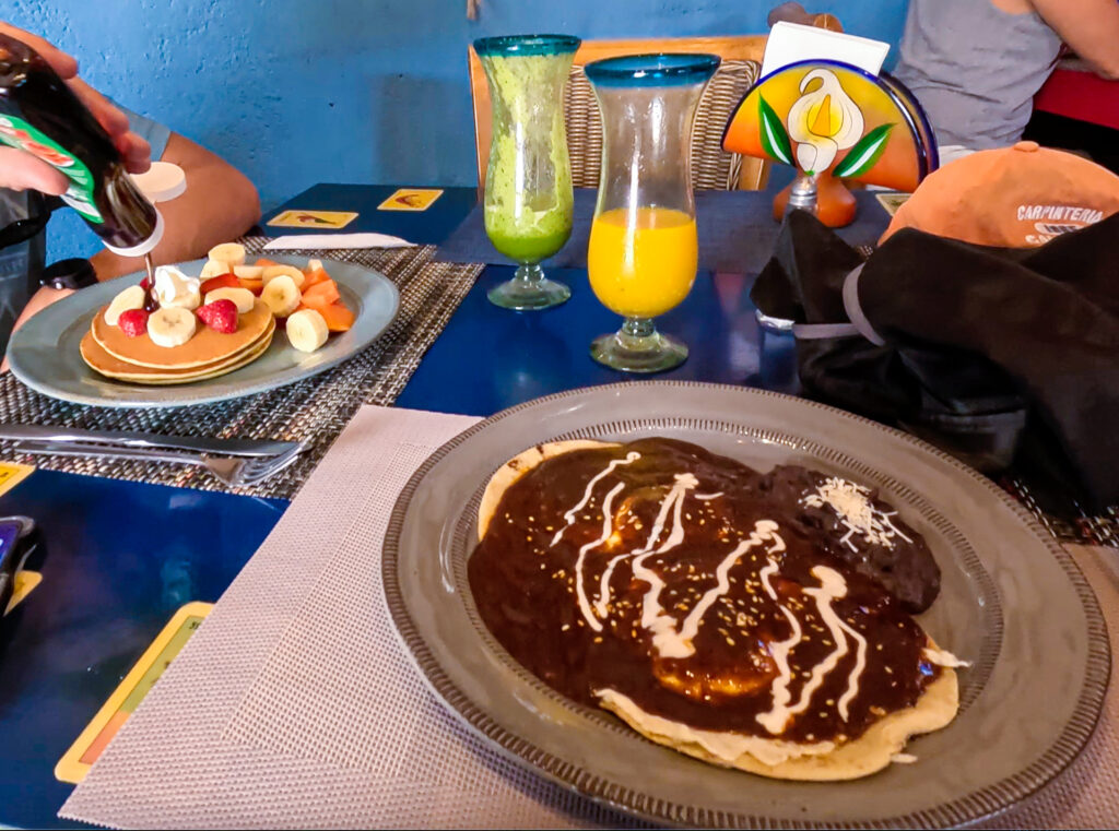 top breakfast restaurants in loreto